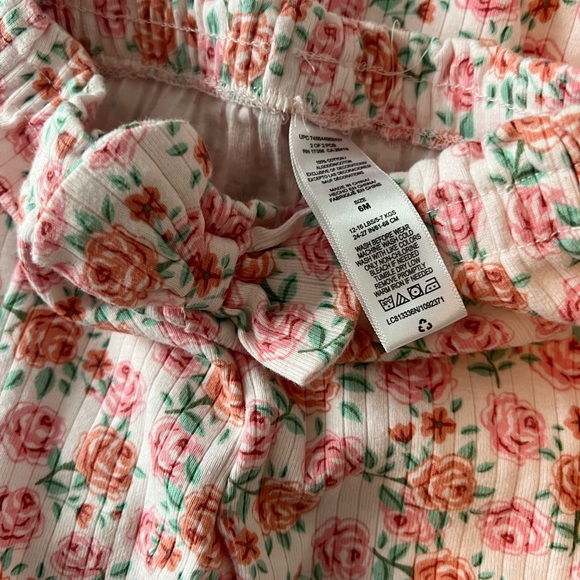 Little Me Matching Set, Pink Roses Print, Size 6M - Picture 4 of 6